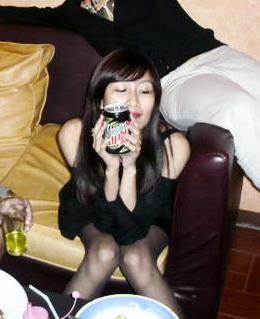 chill - I had to cute some part from this photo. This is me holding a mountain dew from our birthday party last June 6th.