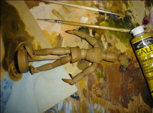 the wooden dummy - -use for various pose,etc.....whatever you like....