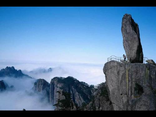 HuangShan Mountains - A scenic mountain range and UNESCO World Heritage Site in South AnHhui Province in eastern China.Worldly paradise in the vast land of China.