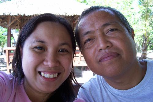 people - ang magtatay na si joan at kuya lito during the midyear review of production accomplishment at sariaya, quezon, june 12-13, 2008