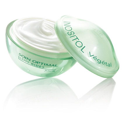 Inositol Vegetal - This is the facial cream that I use everyday. 