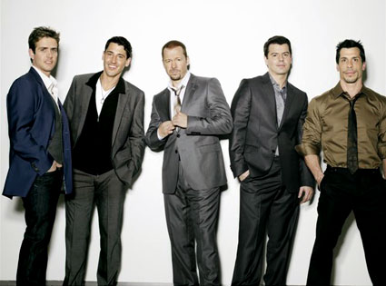 New Kids on the Block or NKOTB...2008 Edition! - Doesn't Mark look sexy? MMMMMMMmmmmmm....I'd love for him to ring MY bell!