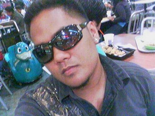 Gwapong Tyler - nothin... this is just my damn handsome face