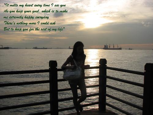 my pix in sunset view - this was taken last october 2007 when i had my vacation in singapore.,i super loved that place and i had lots of memorable things with my baby.,Ü i hope to be with him again soon...i miss him so much!