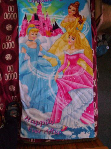 Disney Princess towel - Disney Princess towel is a treat for you Disney fans out there i just bought a few days ago. It's says 'Dreaming of... Happily ever after'.