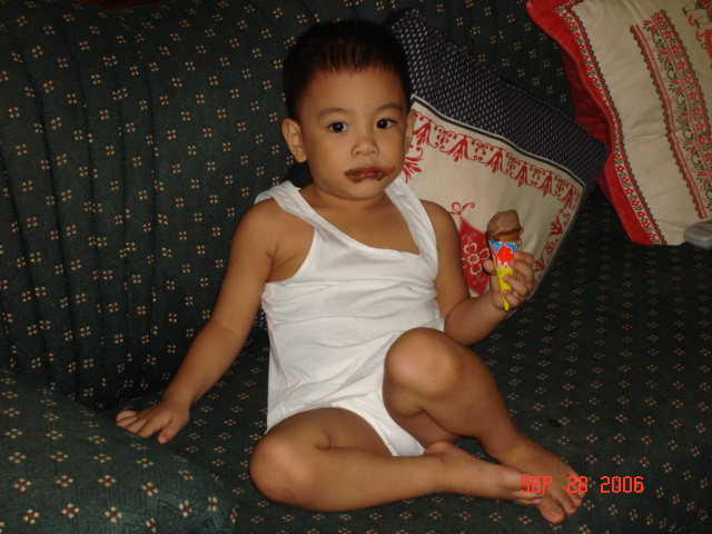 Guess how old am i? - look at me. am i cute? guess how old am i?