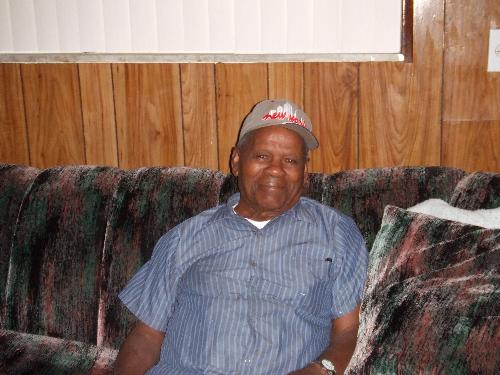 My daddy - This is a picture of my daddy. He passed away in November of 2007. I miss him so much.