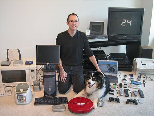 Electronic gadgets - Electronic gadgets that are flooding the market Electronic gadgets - Electronic gadgets that are flooding the market
