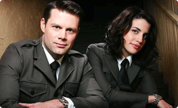 The Middlemen - Natalie Morales and Matt Keeslar are The Middlemen!