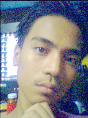 my brother - this is my brother he used to tell me he's handsome but i dont think so..