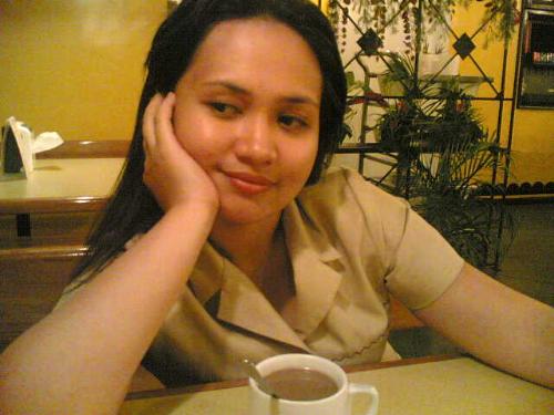 Taking a picture with my best bud COffee - I am coffee drinker really. Like my day is not complete when I havent drink coffee...  I welcome myself to the coffee drinkers..hehehehhe