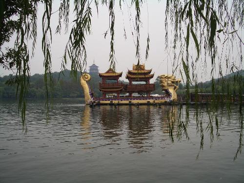 WL4:dragon - haha.you see,how grand it is!