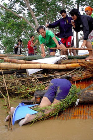typhoon frank in Iloilo - Found a dead man after the attacked of typhoon frank in Iloilo, Philippines