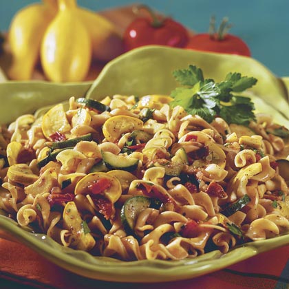 Vegetable-Bacon Noodle Toss - Pump up plain egg noodles by adding sautéed fresh veggies, crisp crumbled bacon, and a bottled balsamic vinaigrette.