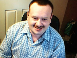 Mike King. - This is just a picture of me so that all of my friends here at MyLot can get to know me better, if you ever need help finding new referrals to help boost your earnings here please feel free to contact me anytime, I am an experienced Marketer who has been successfully promoting online for a number of years and have an entire Global team of friends who can help you get more referrals to join you here at MyLot.