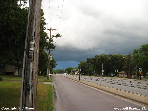 Arriving Storm - Taken from the front of my yard. Arriving Storm - Taken from the front of my yard.