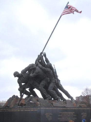 Iwo Jima Monument - Photo of the Iwo Jima Monument in Washington, DC