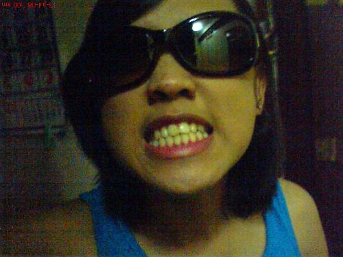 smilin it ol - lolx..haha