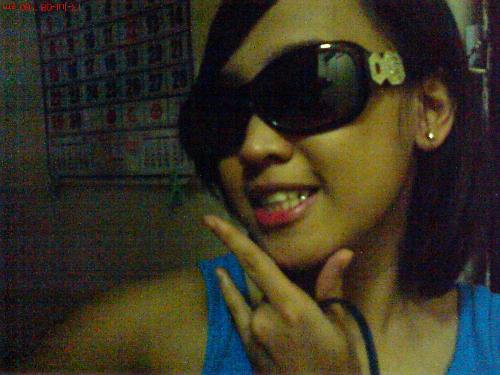 smilin 4u - A very wide smile 4u..