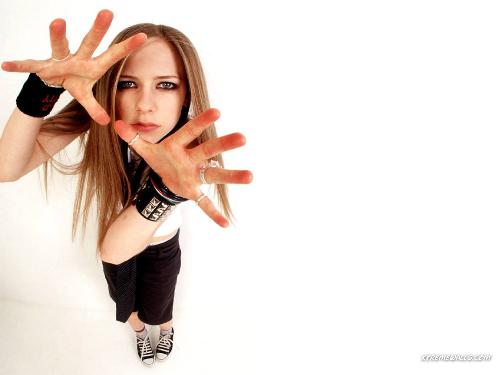 Avril Lavigne - Avril Lavigne caught on a curved camera...