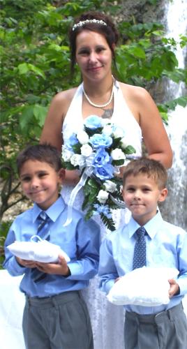 Ring bearers - Stop squinting!