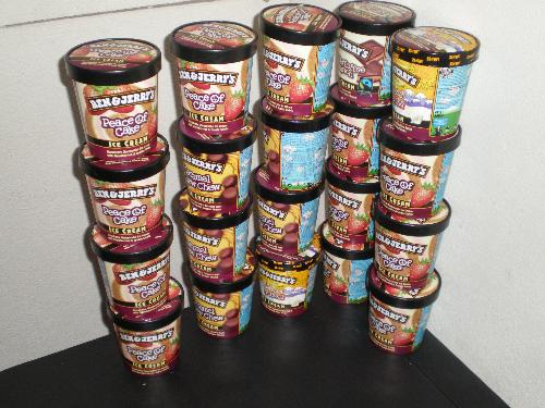 My collection of ben en jerry pints - Clear to see which flavours I love! I've been saving them up for some time now, friends also give me their containers. I clean them out and I want to make something artistic out of them once I have enough. Won't share what just yet, waitte and see [em]wink[/em]