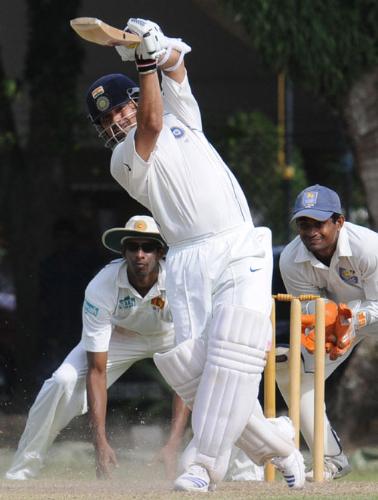 Sachin tendulkar - Sachin Tendulkar playing a lovely shot