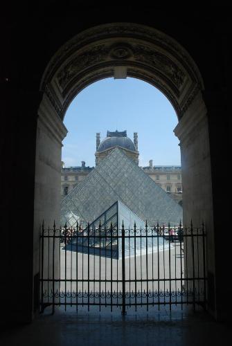 Glass Pyramids in Paris - Took a picture of the Famous Glass Pyramids at the museum that is home to the Mona Lisa.