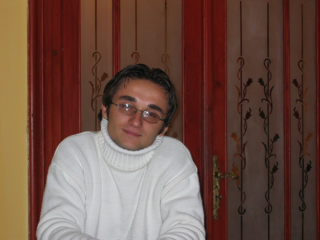 This is Schubler... always happy!!! - Another picture of myself!!!