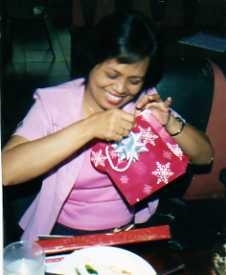 It's not the gift but it's the thought that goes w - It's the thought that count the most! No matter how small or big, no matter how cheap or expensive. It does not matter. The thoughtfulness of the giver is enough to make me happy. The excitement of knowing what's inside the gift bag also gives thrill and joy. Oh what a gift could give!
