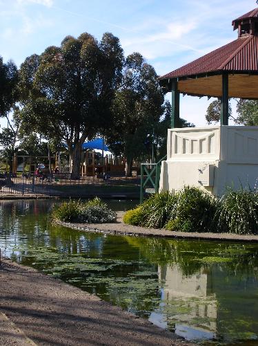 Rotunda, Maribynong River - Rotunda along side of the maribynong River in Melbourne