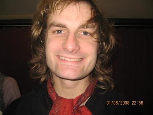 ben romans!!! - this is a picture of ben romans from the click five!! he's awesome and funny!! got his autograph too!! :)