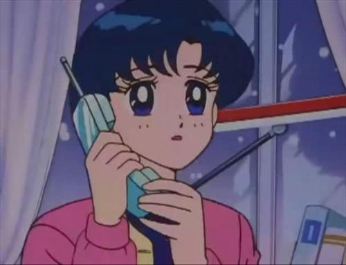 Ami-chan - ami talking over the telephone