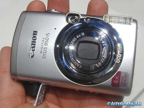 Canon Ixus 950 IS - My most favourite digital camera as of present. It is my latest buy and it sure beats my previous camera hands down - be it in terms of looks or performance. Check out the picture here!
