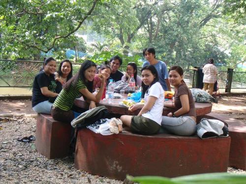 friends - field trip with friends