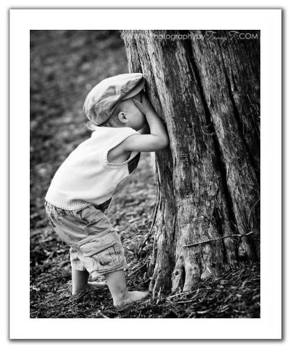 hide n seek - how damn cute is this