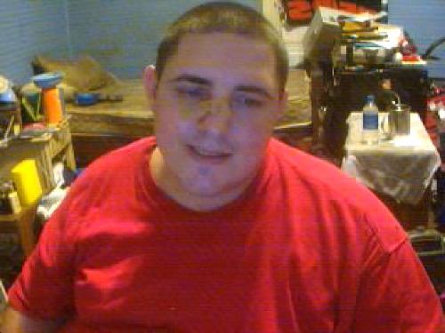 Picture Of Me - here is a picture of me just sitting at my pc ready to talk to my girlfriend...I'm also in pain caues I was hit in the nose by a baseball, I'm ok now.