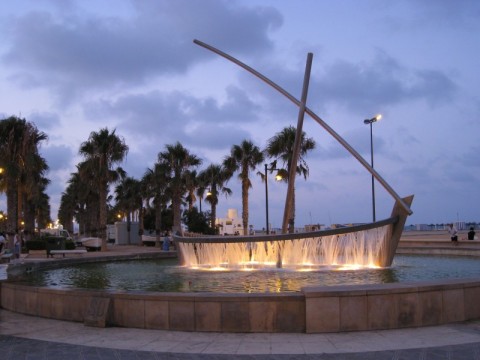 ship - ship sculpture on the street, street art