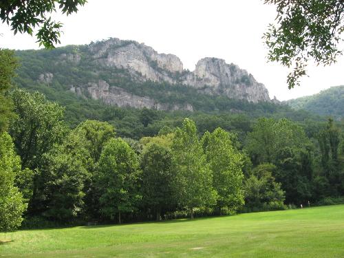Seneca Rock In West Virginia - Seneca Rock In West Virginia. 