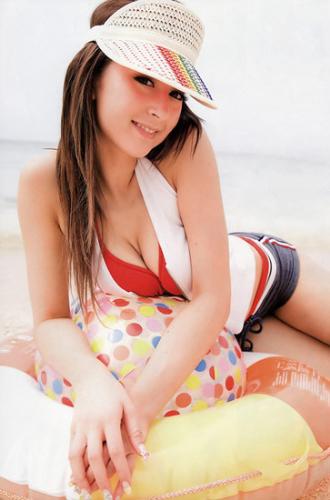 beautiful girl - East wind girl