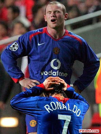 Ronaldo ans roowney - funny pic of rowwney and ronaldo