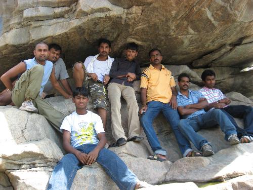 me wt frnds - make dhatu nice fighting in that place....