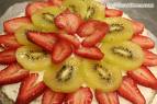fruit - The fresh fruit cake is pleasing