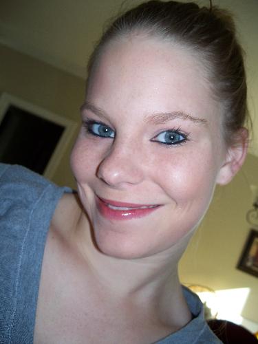 Me posing for the camera..  - Me posing for the camera on thanksgiving day...