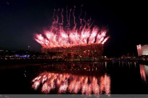 the ceremony of the 29th olympic games -16 - look at the beautiful fireworks,so fantastic .If you love it, please leave your comment.thanks a lot !!