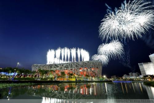 the ceremony of the 29th olympic games -17 - look at the beautiful fireworks,so fantastic .If you love it, please leave your comment.thanks a lot !!