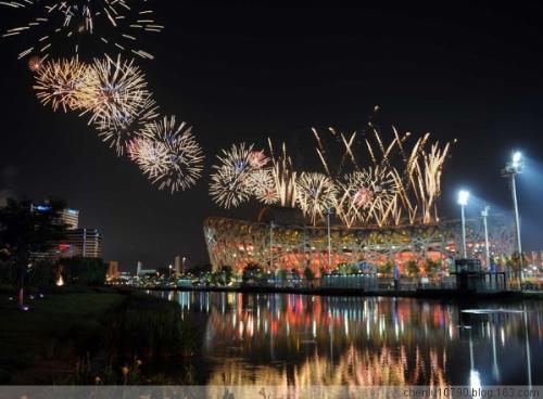 the ceremony of the 29th olympic games -21 - look at the beautiful fireworks,so fantastic .If you love it, please leave your comment.thanks a lot !!
