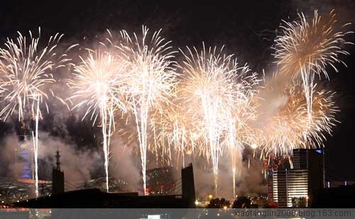 the ceremony of the 29th olympic games -22 - look at the beautiful fireworks,so fantastic .If you love it, please leave your comment.thanks a lot !!