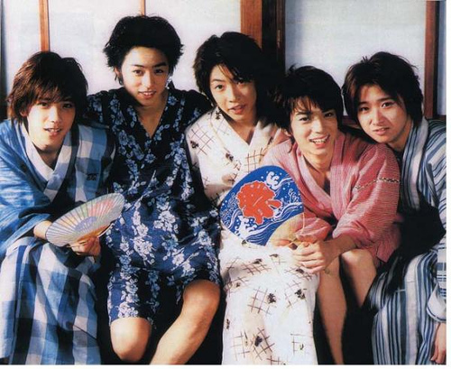 Arashi - japanese pop band arashi members wearing yukata, kawaii!