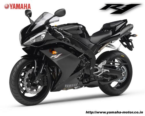 YZF R1 black - YZF R1 black, its a 1000 CC beauty